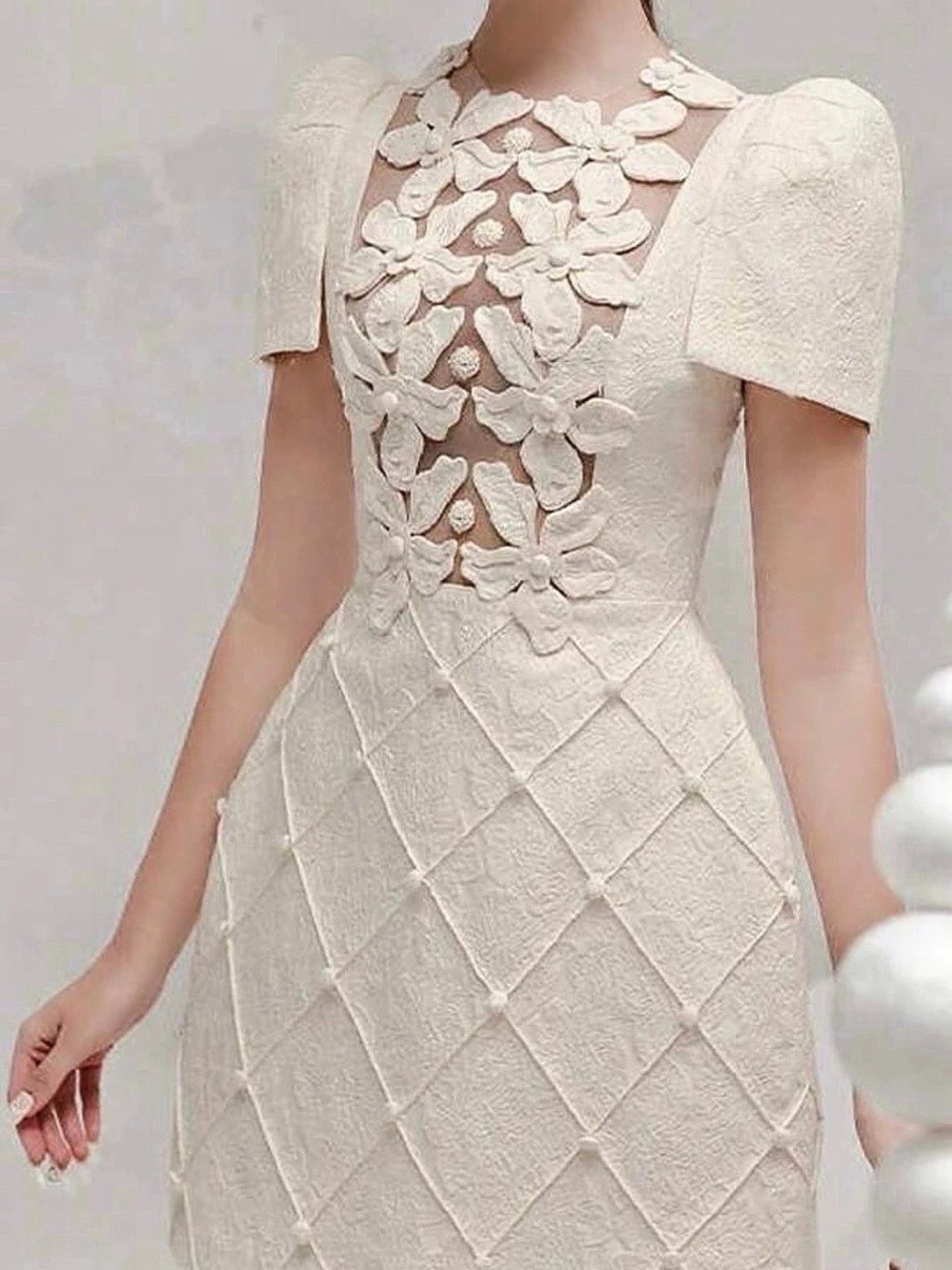Elliatt Elder Mini Dress Cream Floral Appliqué
